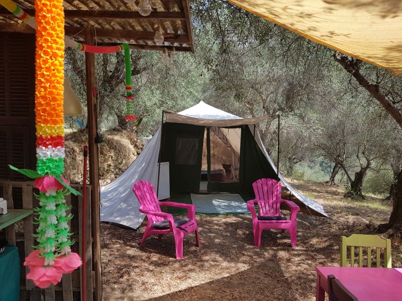  Alba tent Casa Rovear in Italië (Ligurië, Pigna)